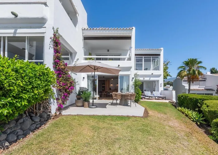 Azahara1, Panoramic Views And Frontline Golf ماربيا