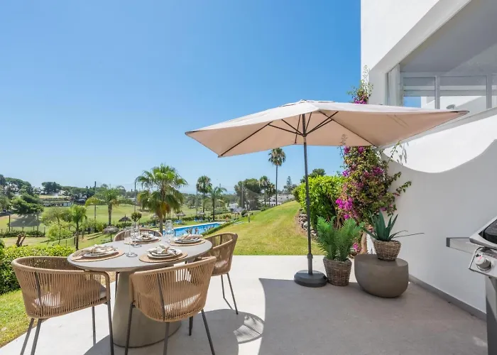 Azahara1, Panoramic Views And Frontline Golf * ماربيا