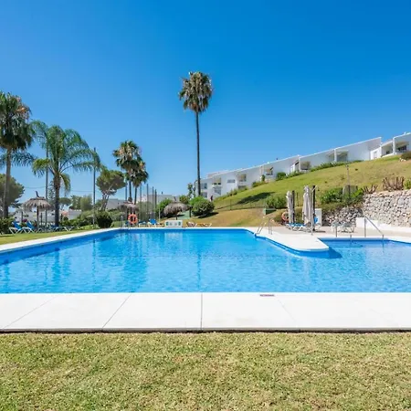 Apartment Azahara1, Panoramic Views And Frontline Golf *